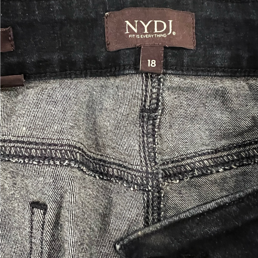 NYDJ Women's Dark Gray Straight Leg Jeans
